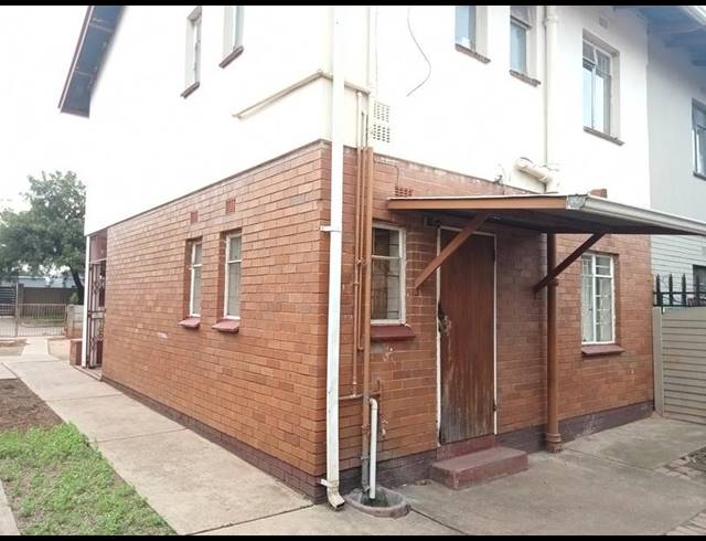 3 BEDROOM HOUSE FOR SALE IN VANDERBIJLPARK CW 6